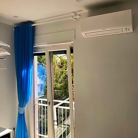 Bed & Breakfast La Casa Degli Amici 4*